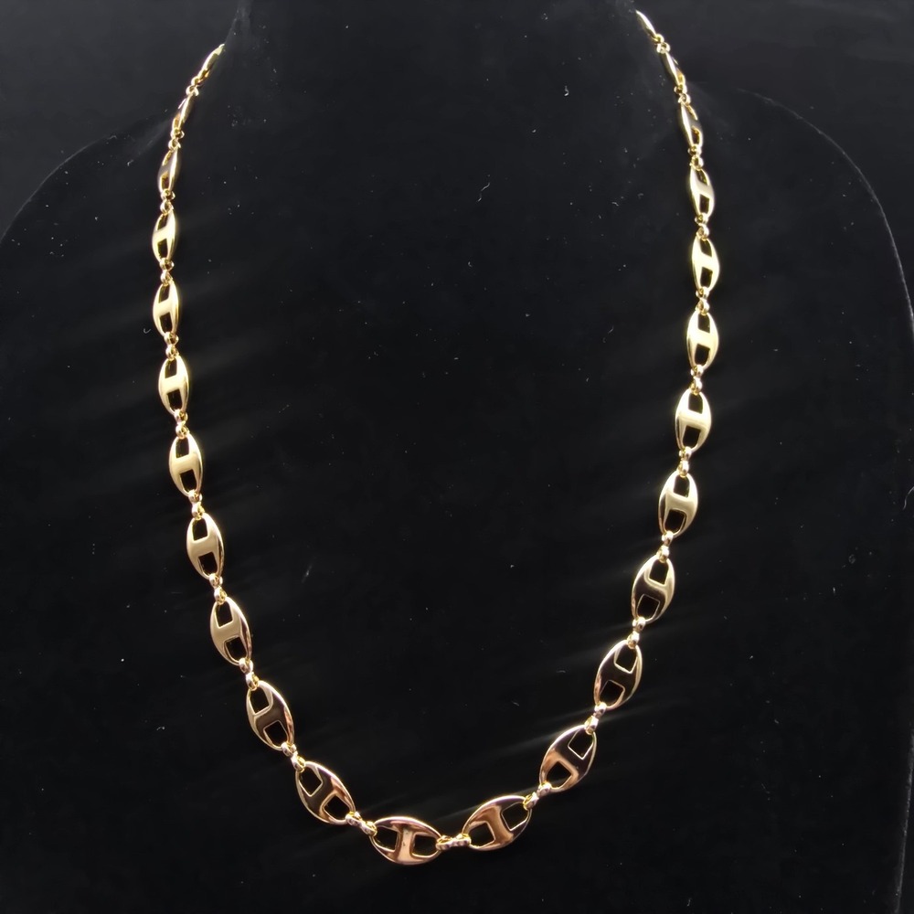 Avon Gold Tone Mariner Link Chain Necklace Vintage Costume Jewelry